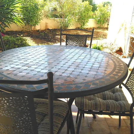 T2 Dans Avec Jardin Apartment